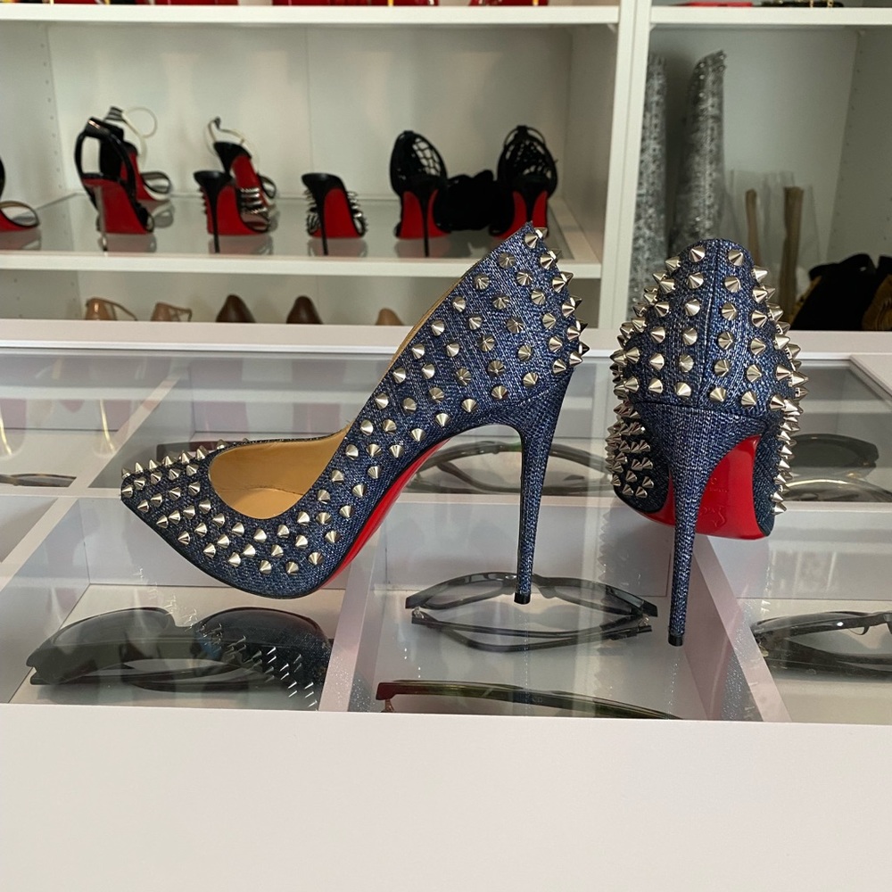 $1400 Christian Louboutin Denim Lux Pigalle Follies Silver Spike Pumps EU38.5/8